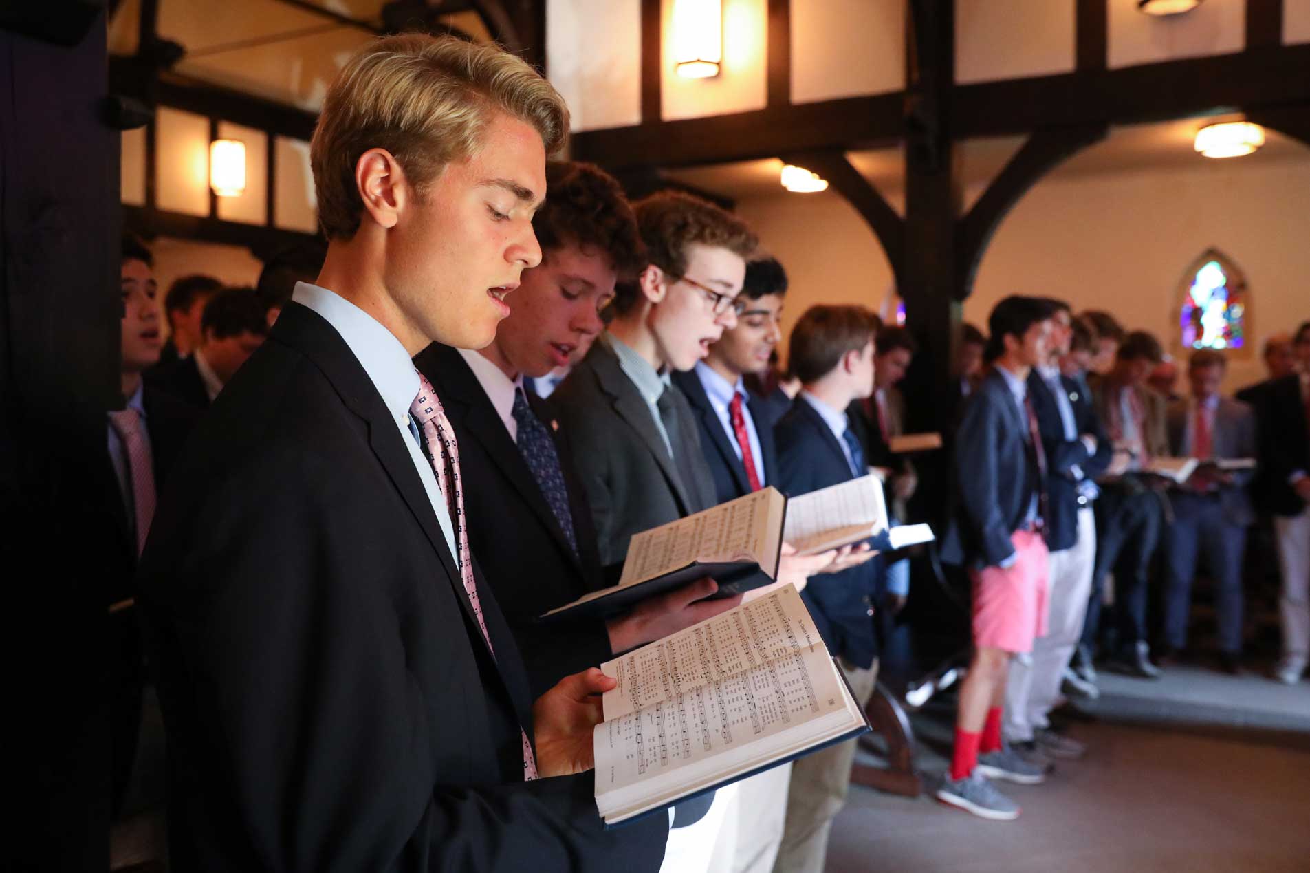 students singing